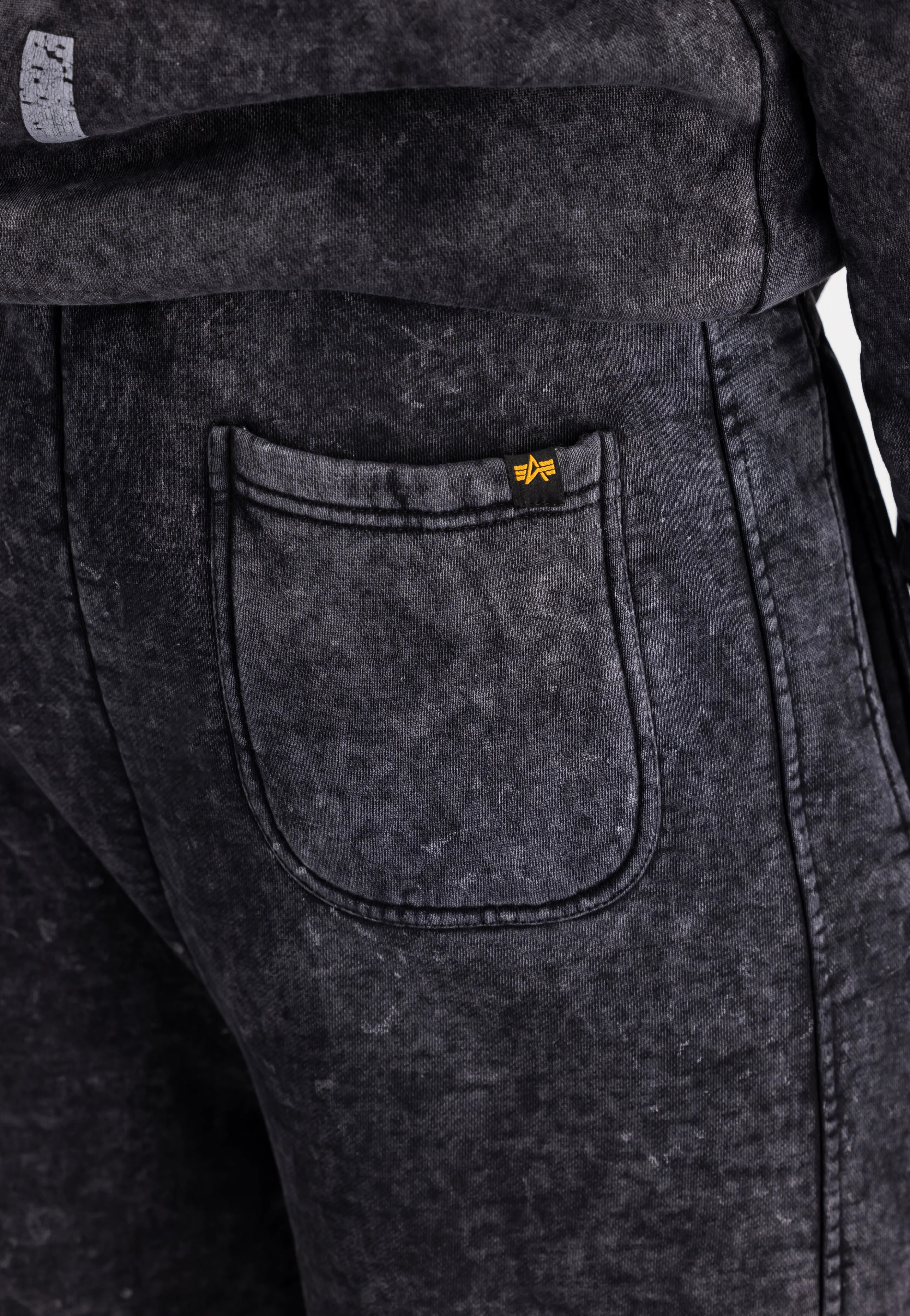 Alpha Industries - Vintage Basic SL Black - Sweat Pants - Image 5