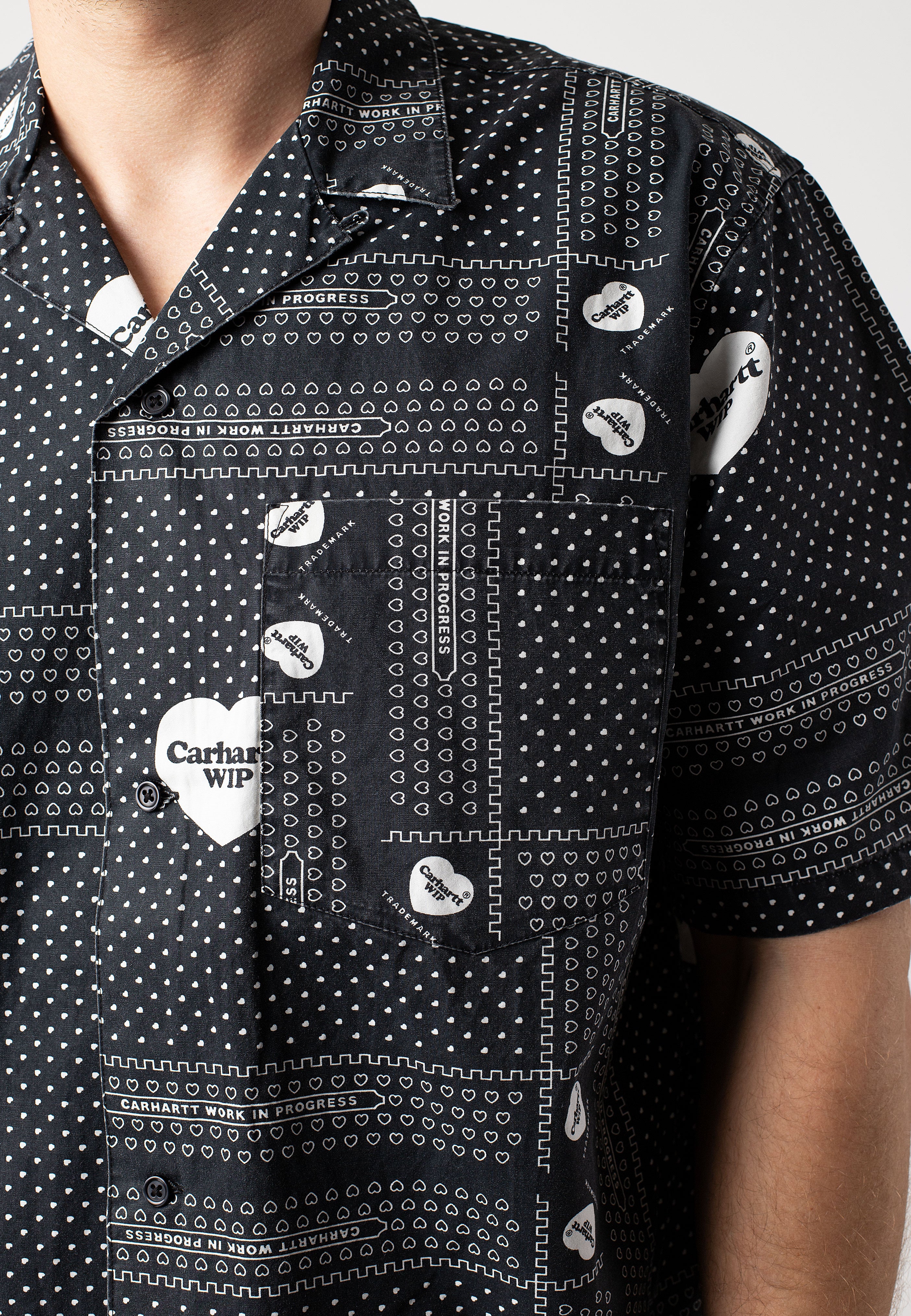 Carhartt WIP - Heart Bandana Heart Bandana Print/Black - Shirt - Image 2