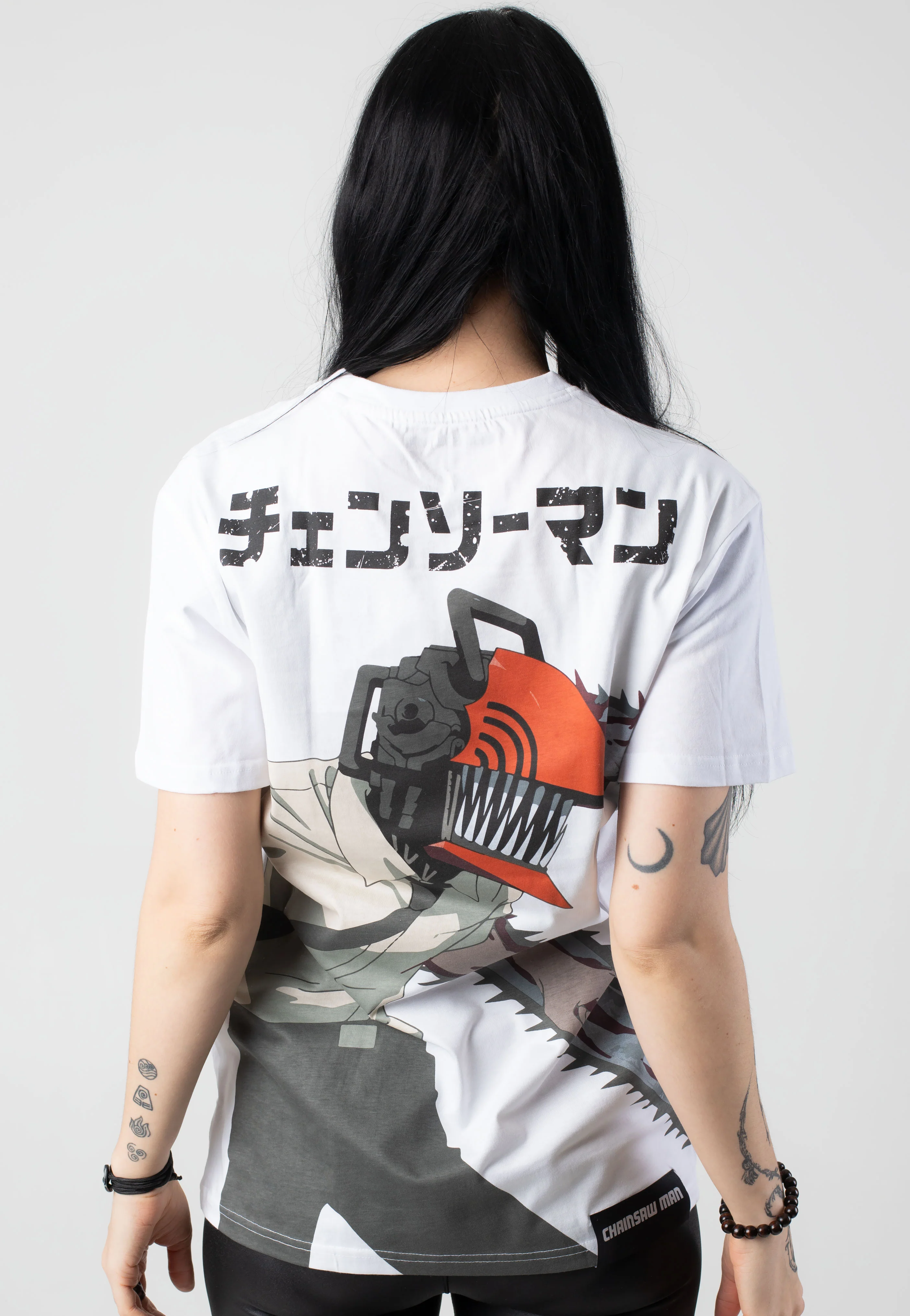 Chainsaw Man - Outlined White - T-Shirt - Image 6