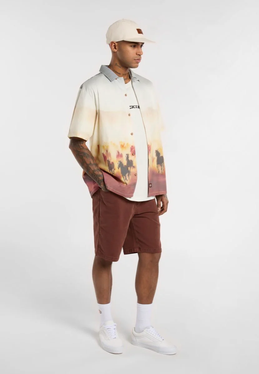 Dickies - Running Wild Oak Buff - Shirt - Image 3
