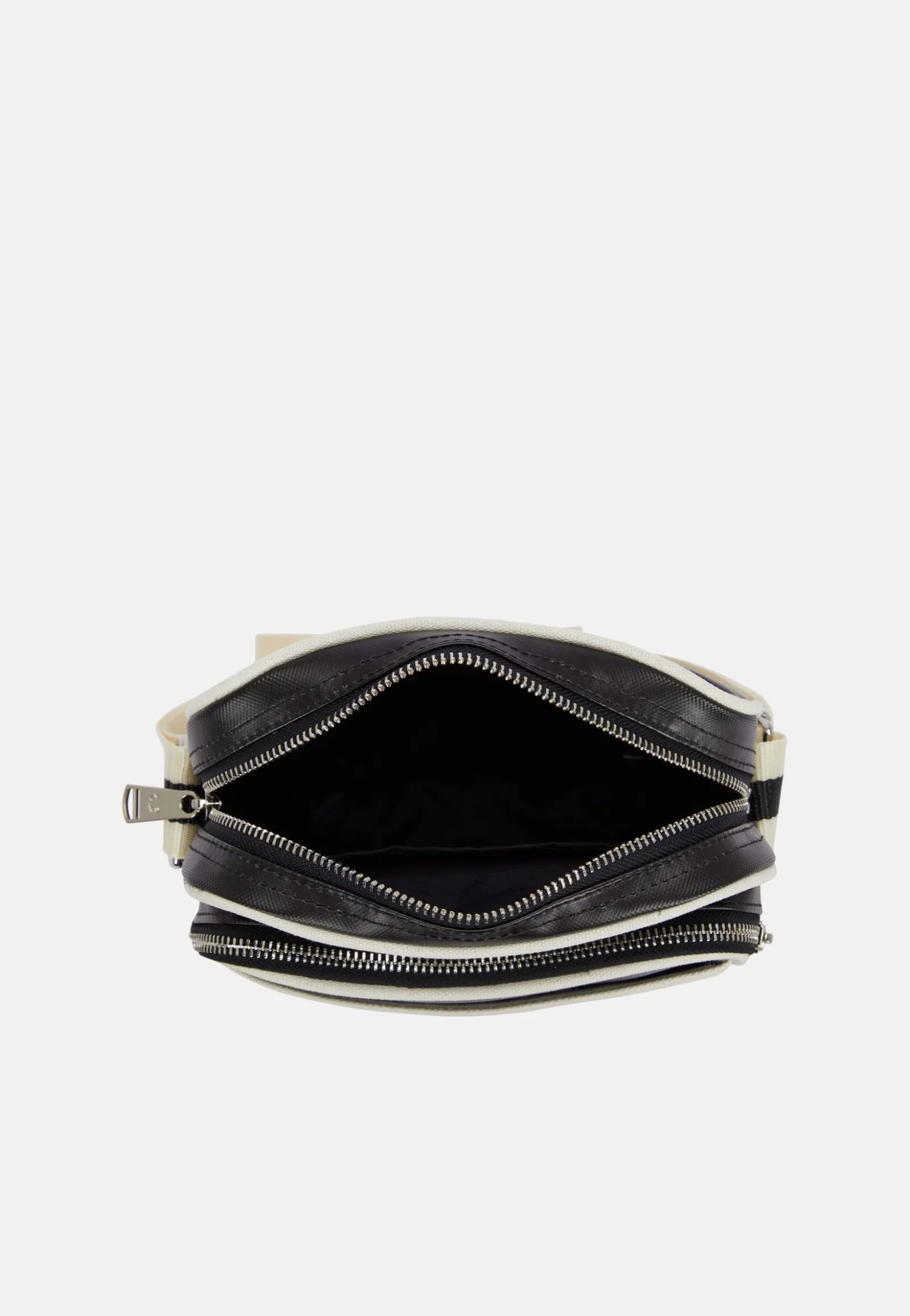 Fred Perry - Classic Side Black/Ecru - Travel Bag - Image 4