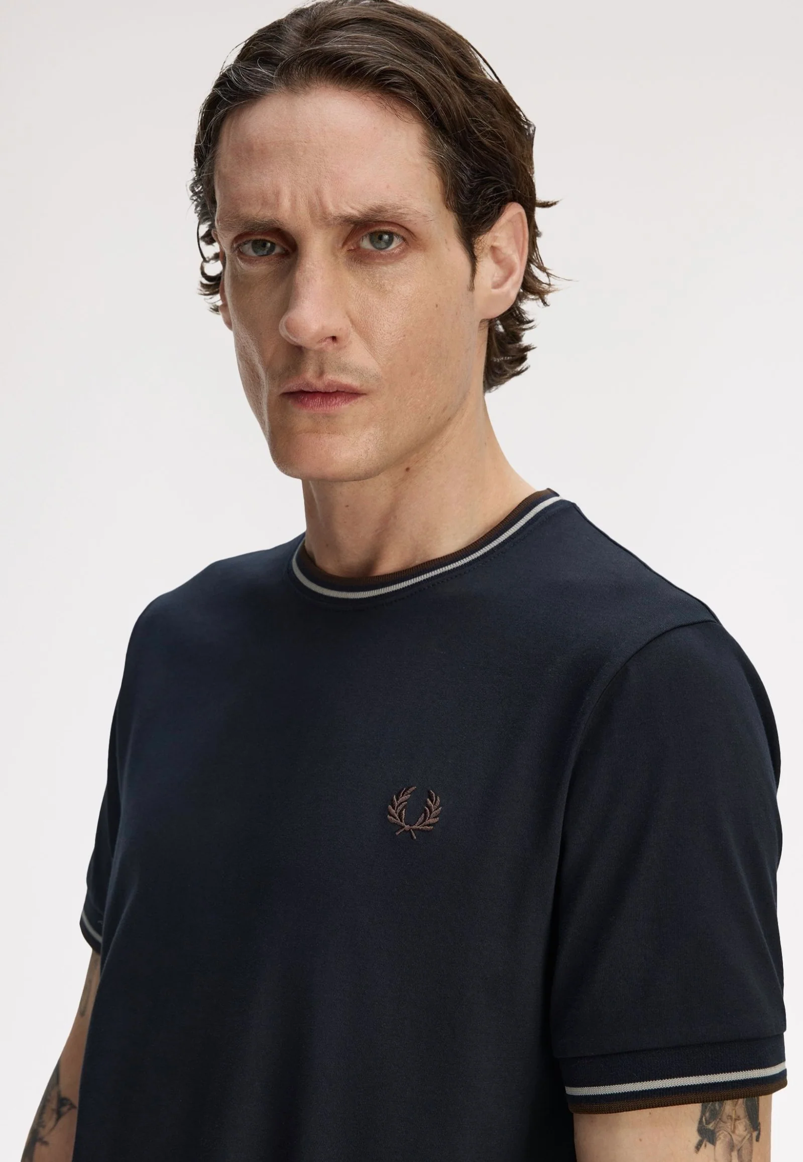 Fred Perry - Twin Tipped Navy/Warm Oat/Burnt Tobacco - T-Shirt - Image 2