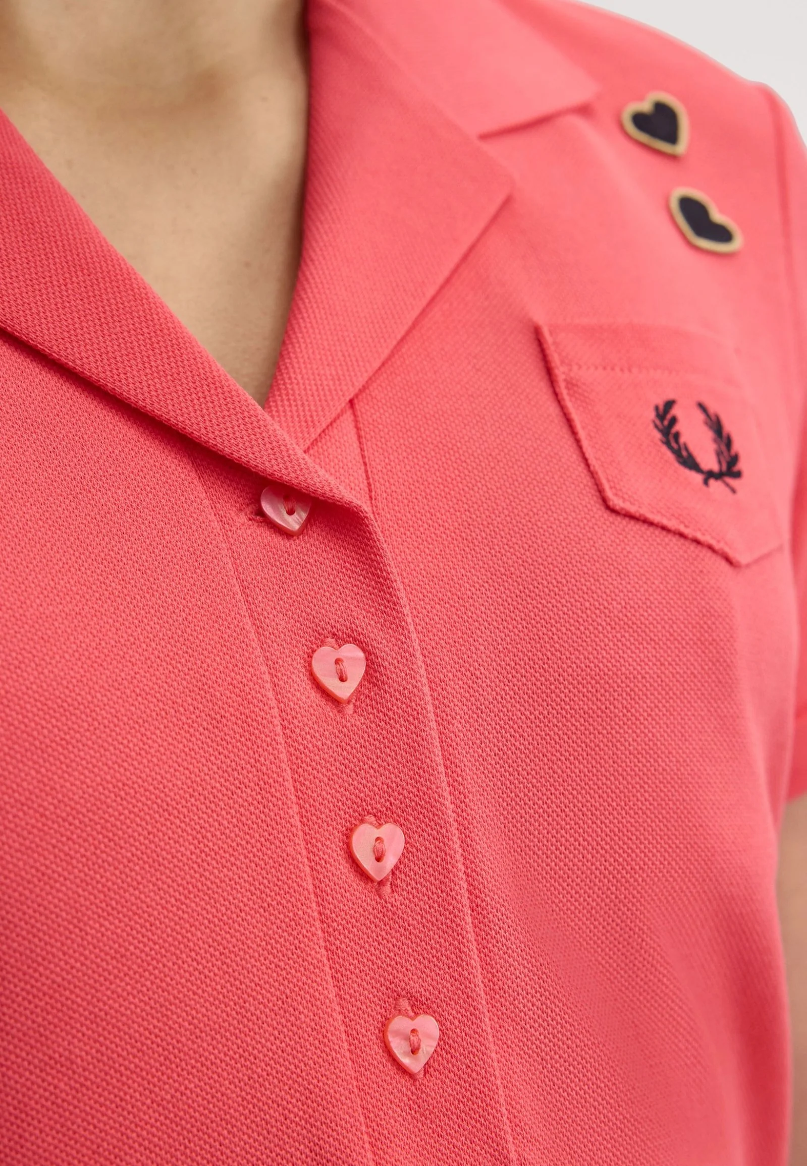 Fred Perry x Amy Winehouse - Pocket Detail Flamingo Tan - Polo - Image 3