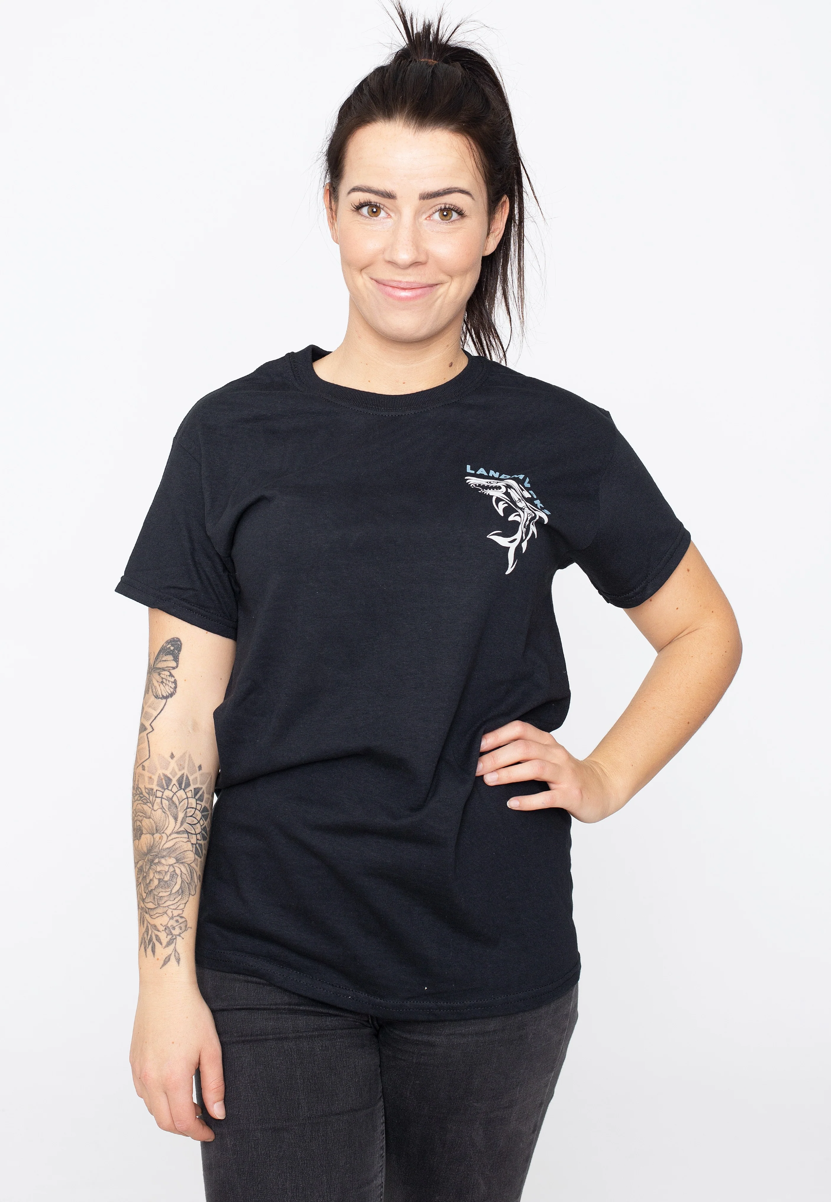 Landmvrks - Sharks - T-Shirt - Image 5