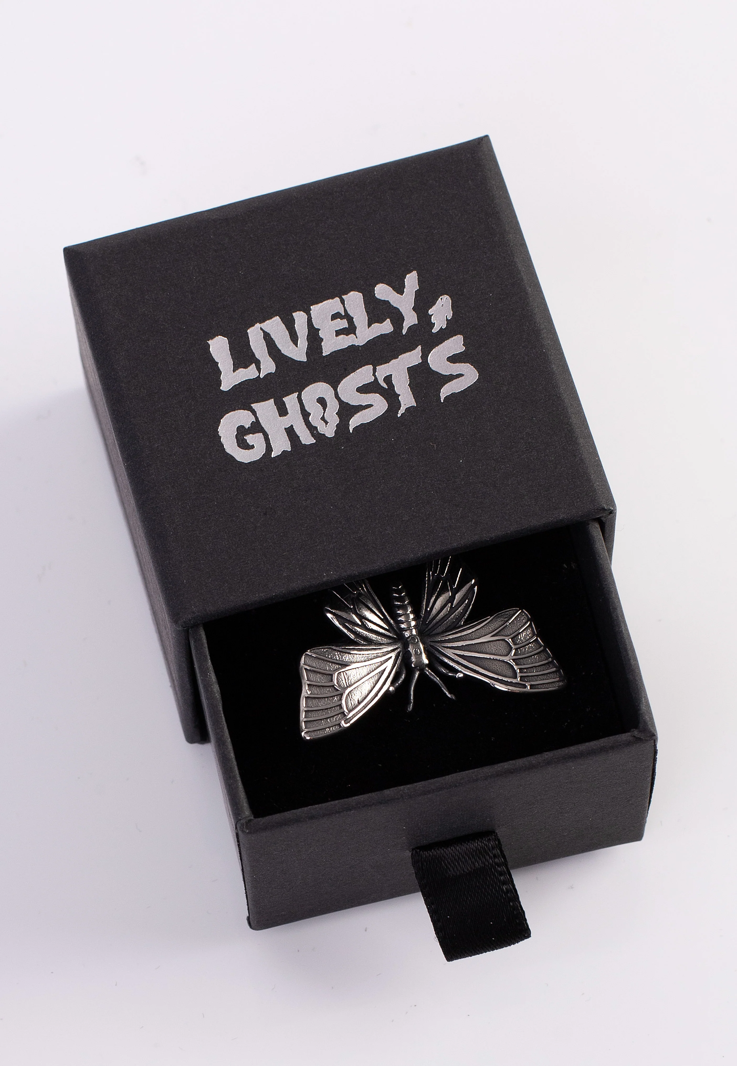 Lively Ghosts - Whispering Wings Silver - Ring - Image 13