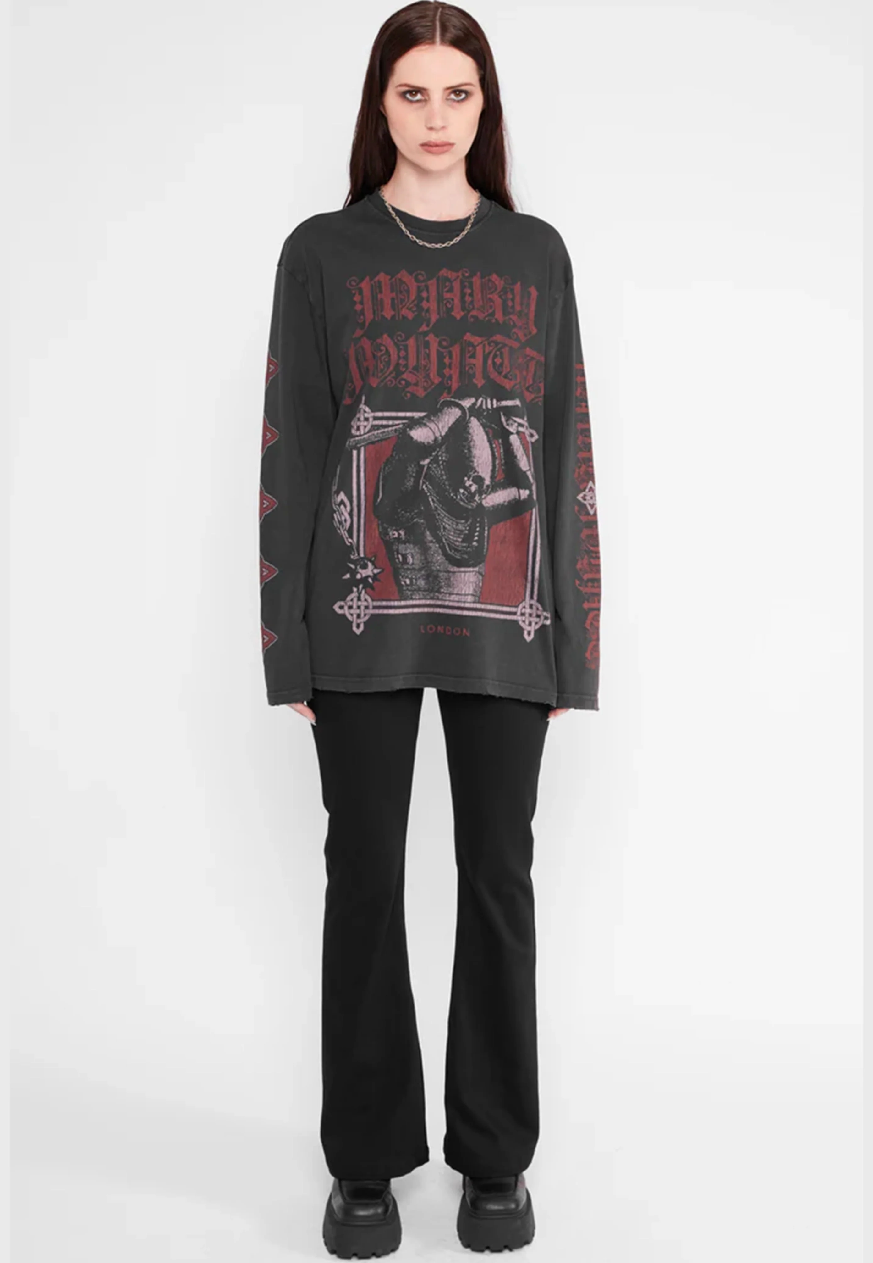 Mary Wyatt - Emperor Oversized Black - Longsleeve - Image 2