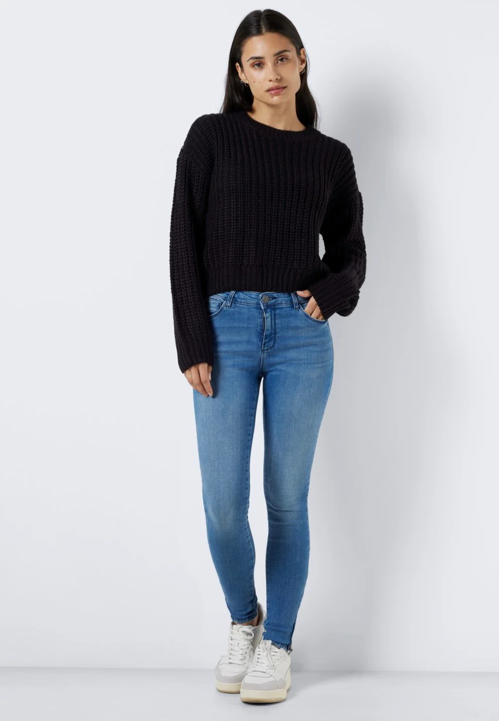 Noisy May - Charlie O Neck Black - Pullover - Image 2