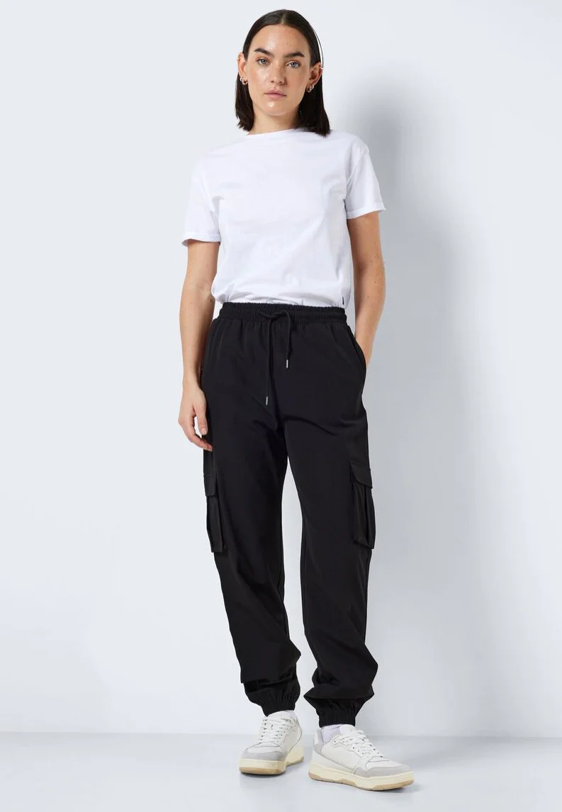 Noisy May - Kirby Cargo Black - Pants - Image 4