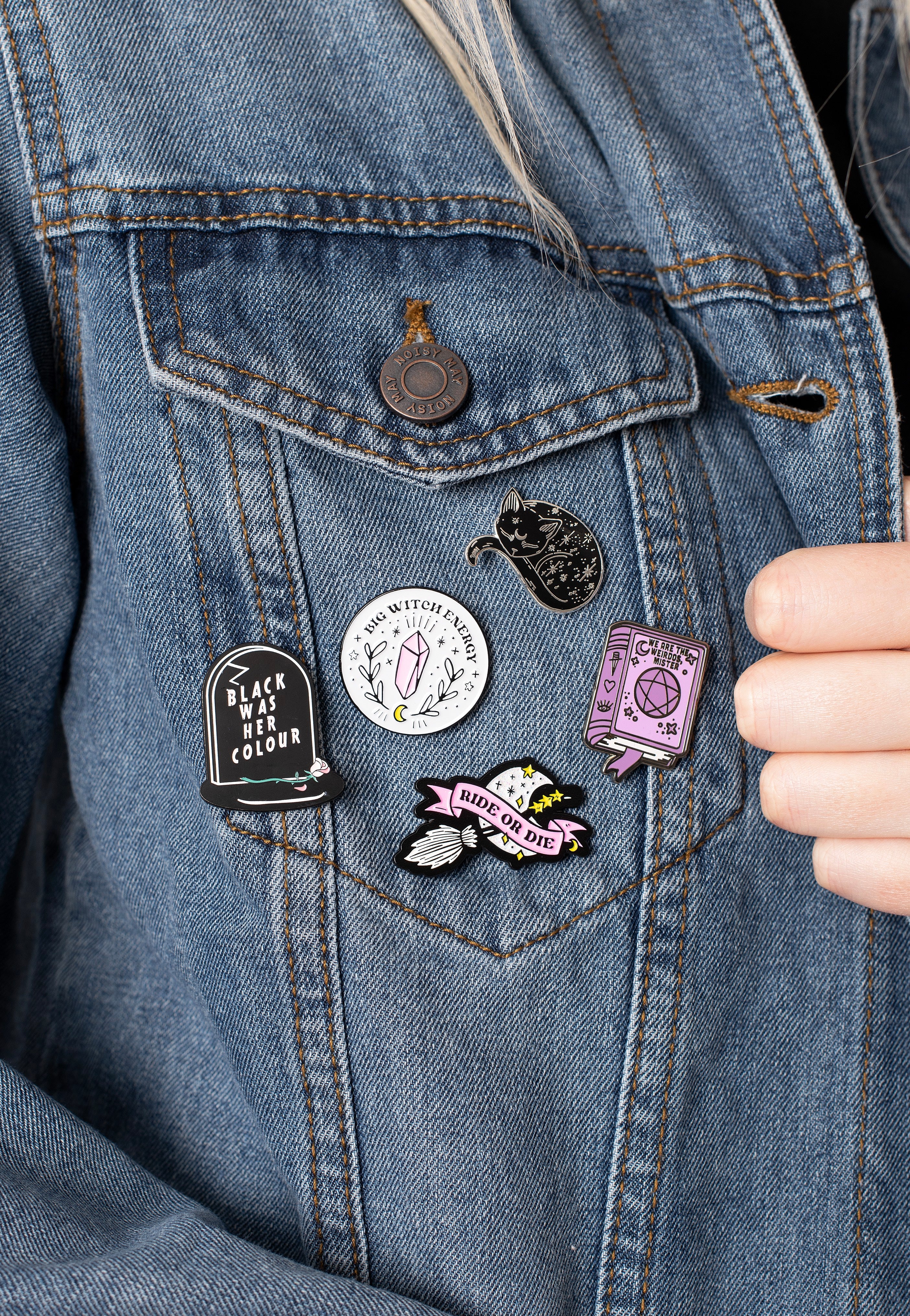 Punky Pins - Big Witch Energy Enamel - Pin - Image 4