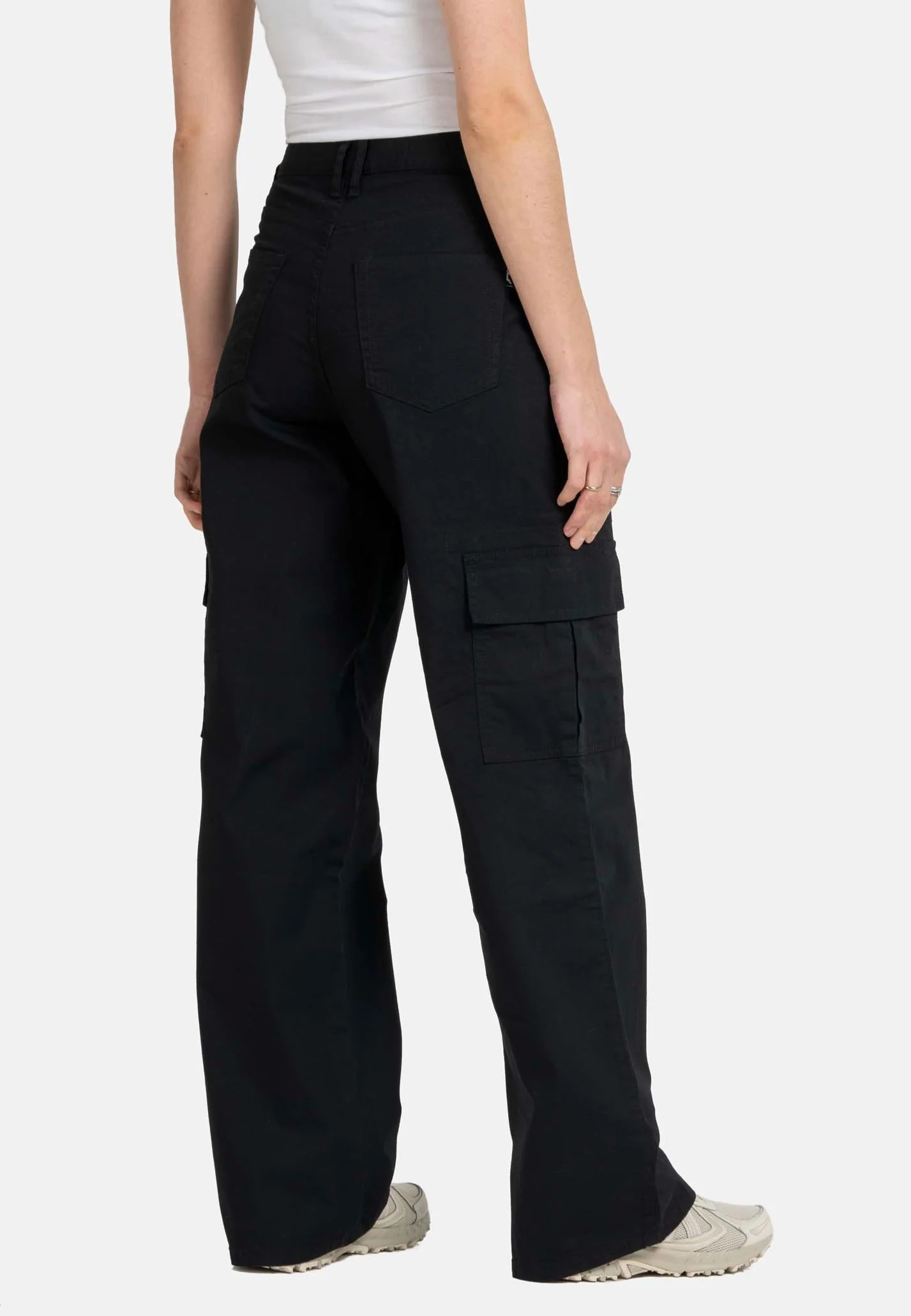 REELL - Mia Cargo Deep Black - Pants - Image 5