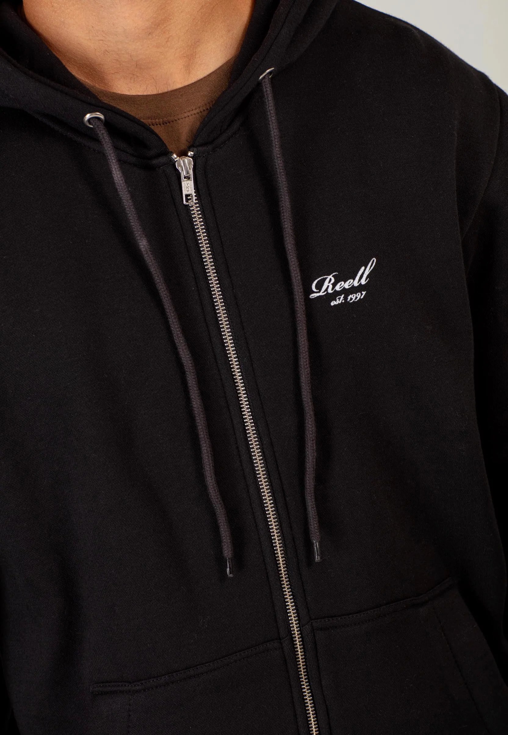 REELL - Staple Logo Deep Black - Zipper - Image 2