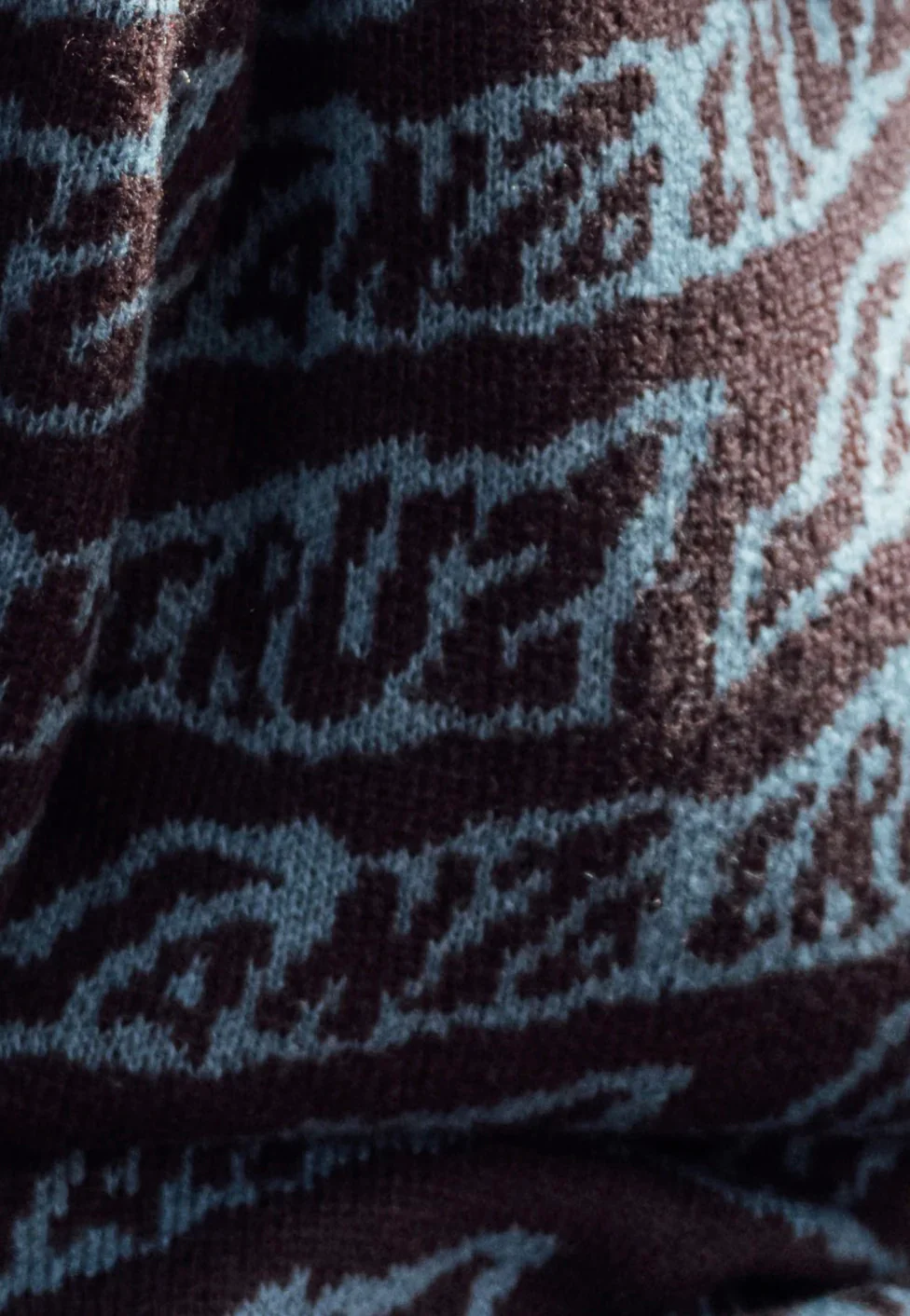 Santa Cruz - Creep Repeat Knit Blackcurrant - Pullover - Image 4
