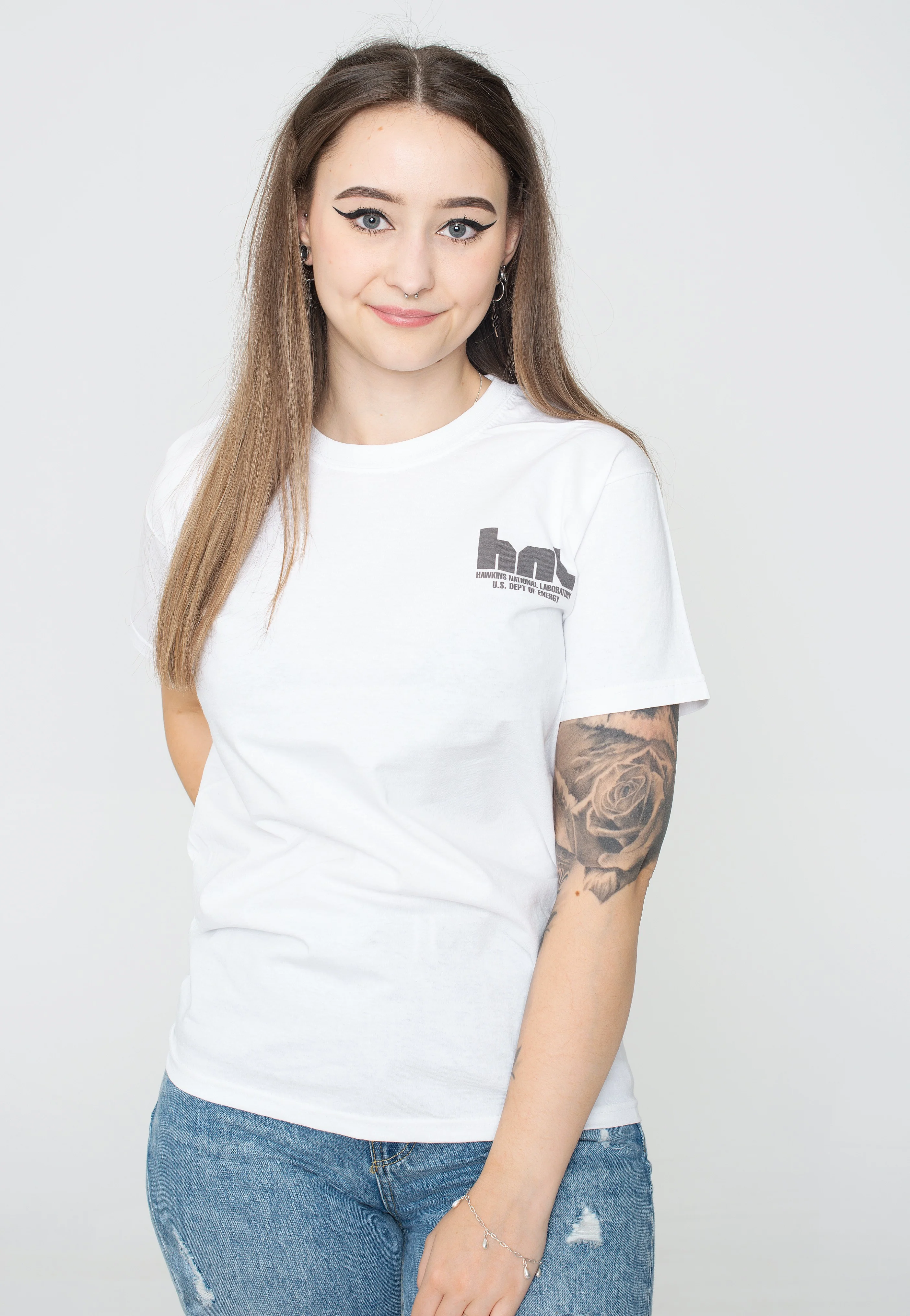 Stranger Things - Hawkins National Laboratory - T-Shirt - Image 5
