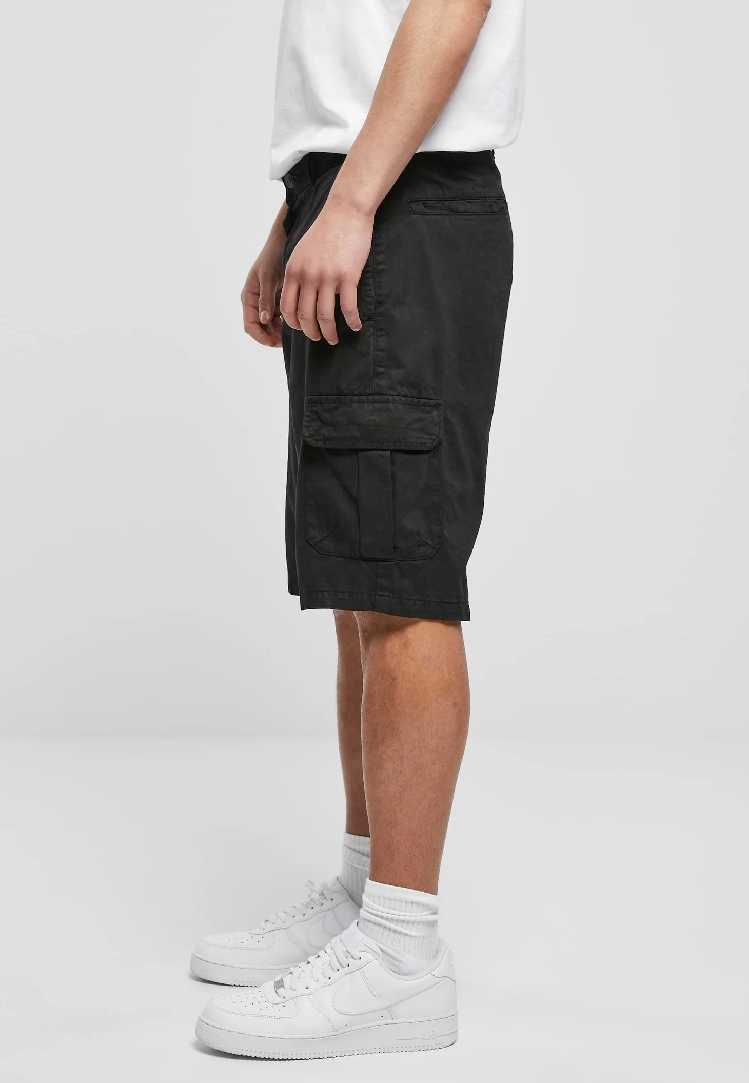 Urban Classics - Big Cargo Black - Shorts - Image 3