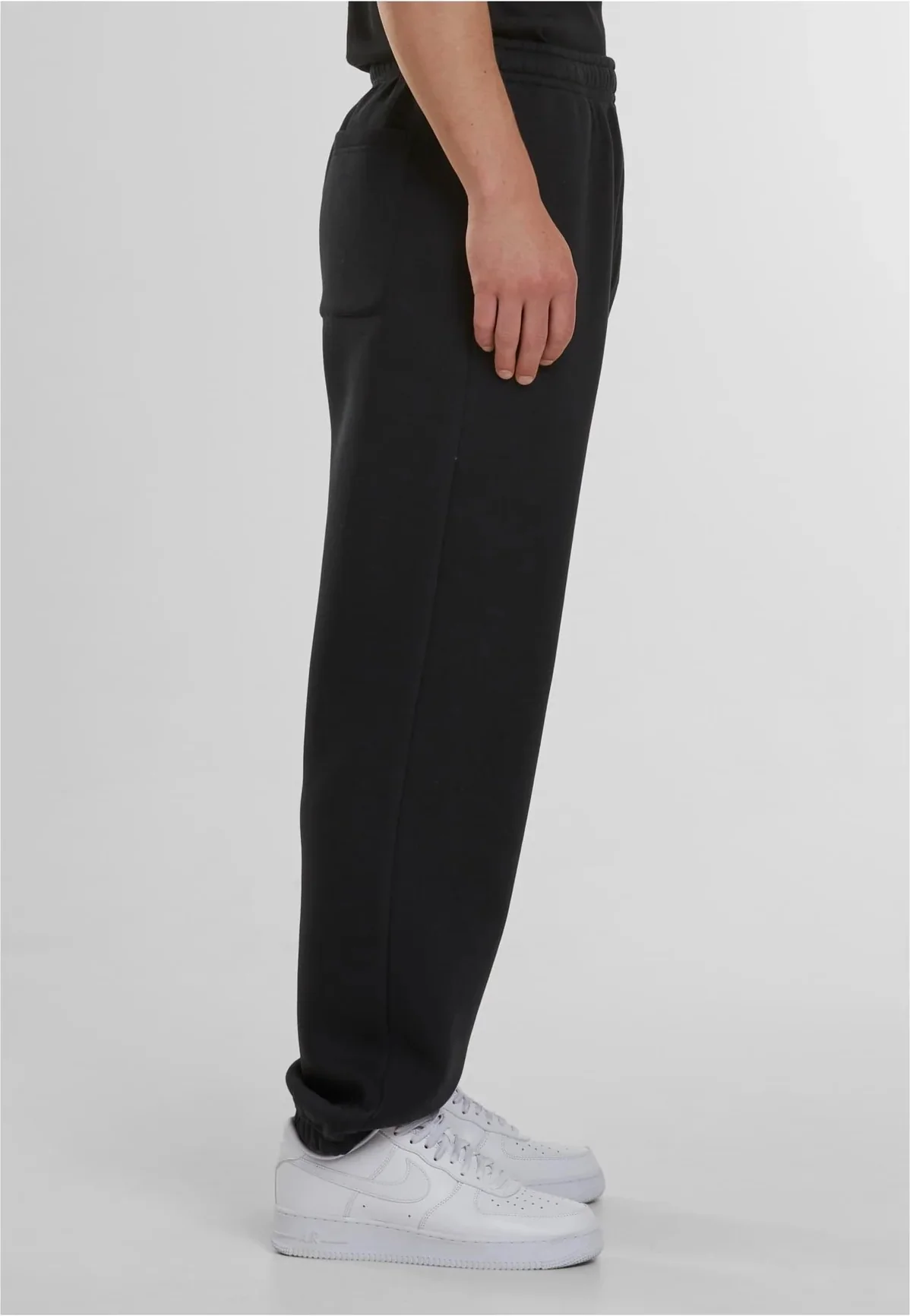 Urban Classics - Fluffy Black - Sweat Pants - Image 5