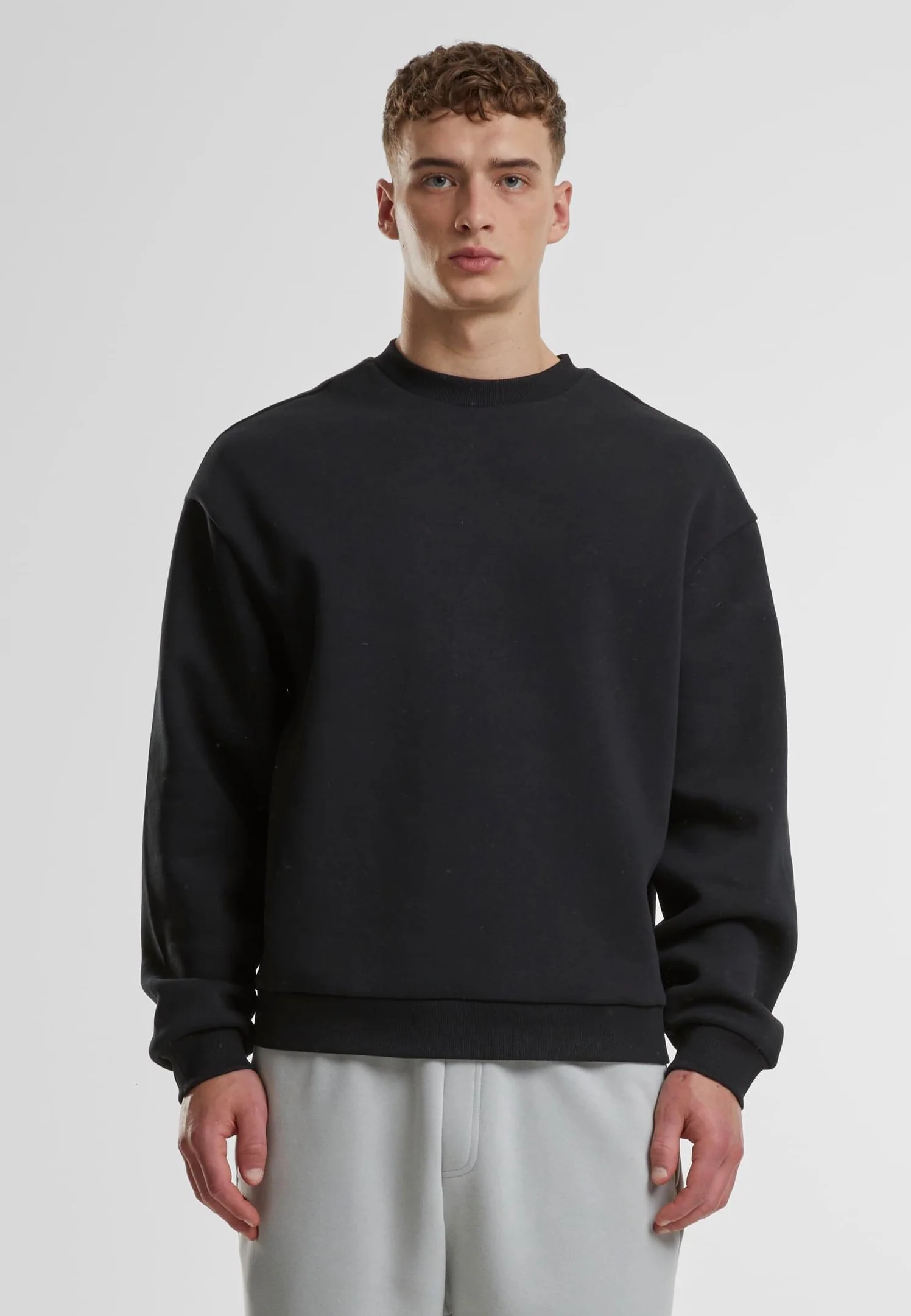 Urban Classics - Fluffy Black - Sweater - Image 3