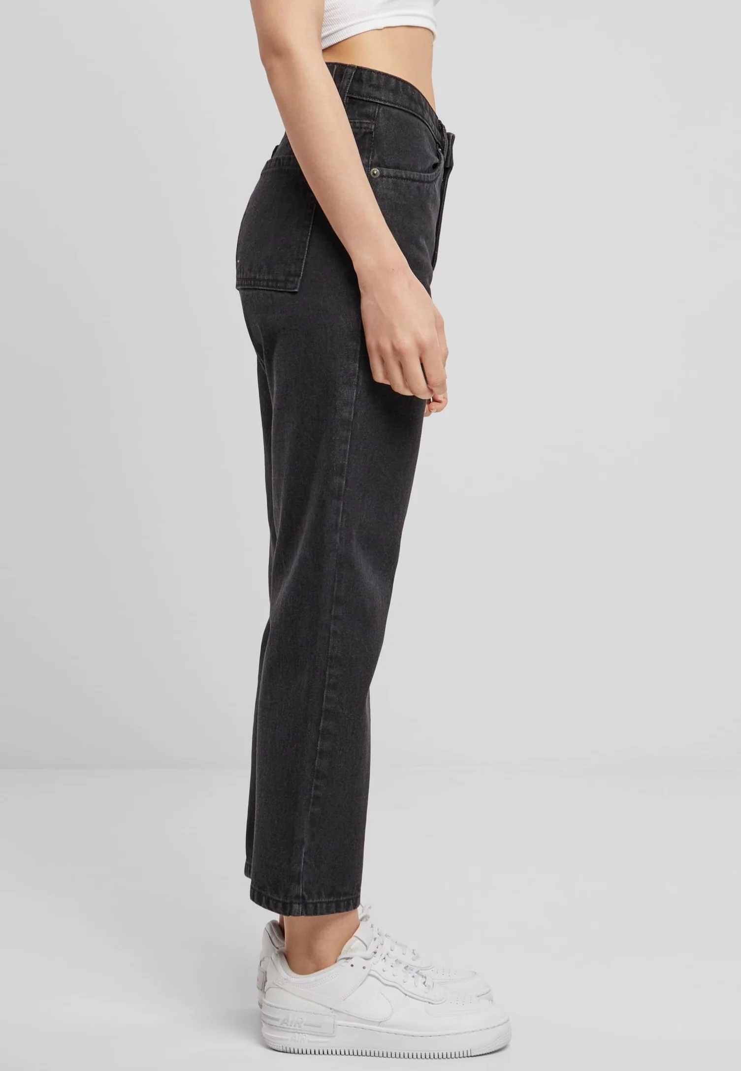 Urban Classics - Ladies Cropped Straight Leg Denim Black Washed - Jeans - Image 4