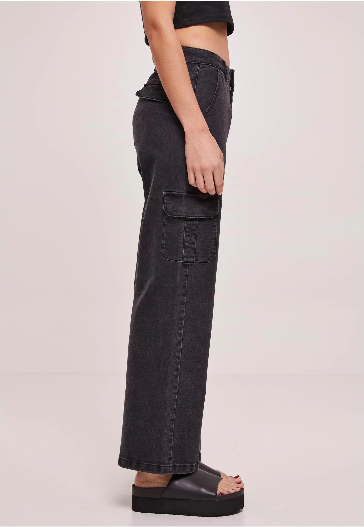 Urban Classics - Ladies High Waist Straight Cargo Black Washed - Jeans - Image 3