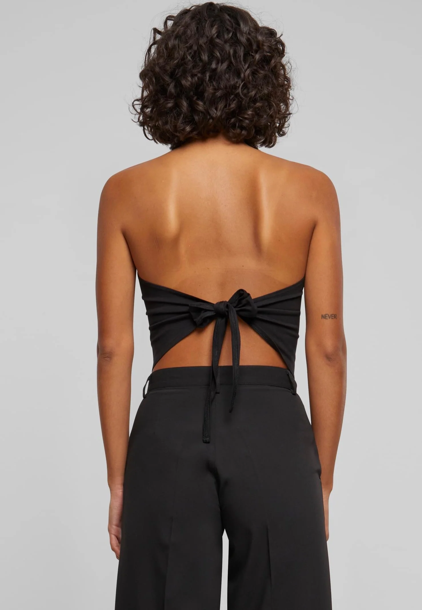 Urban Classics - Ladies Knotted Bandeau Black - Top - Image 5