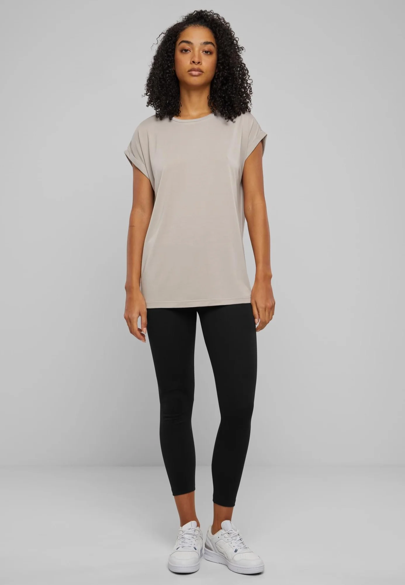 Urban Classics - Ladies Modal Extended Shoulder Cloud - T-Shirt - Image 5
