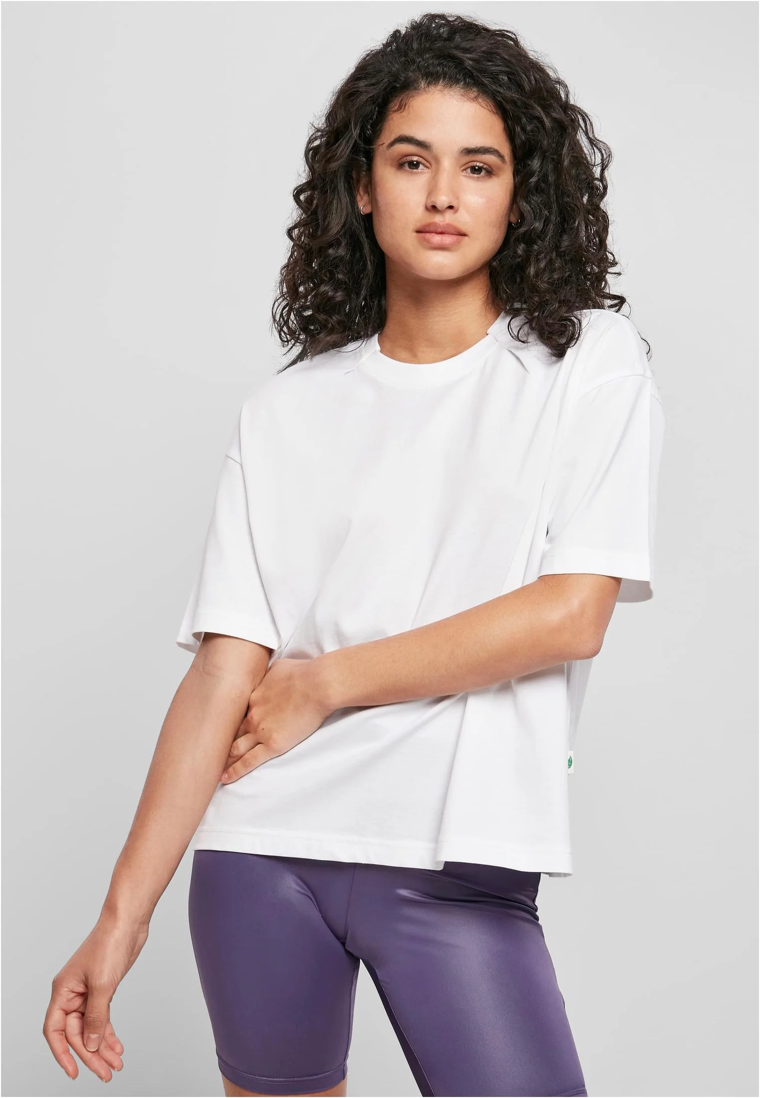 Urban Classics - Ladies Organic Oversized Pleat Pack Of 2 White Black - T-Shirt - Image 2