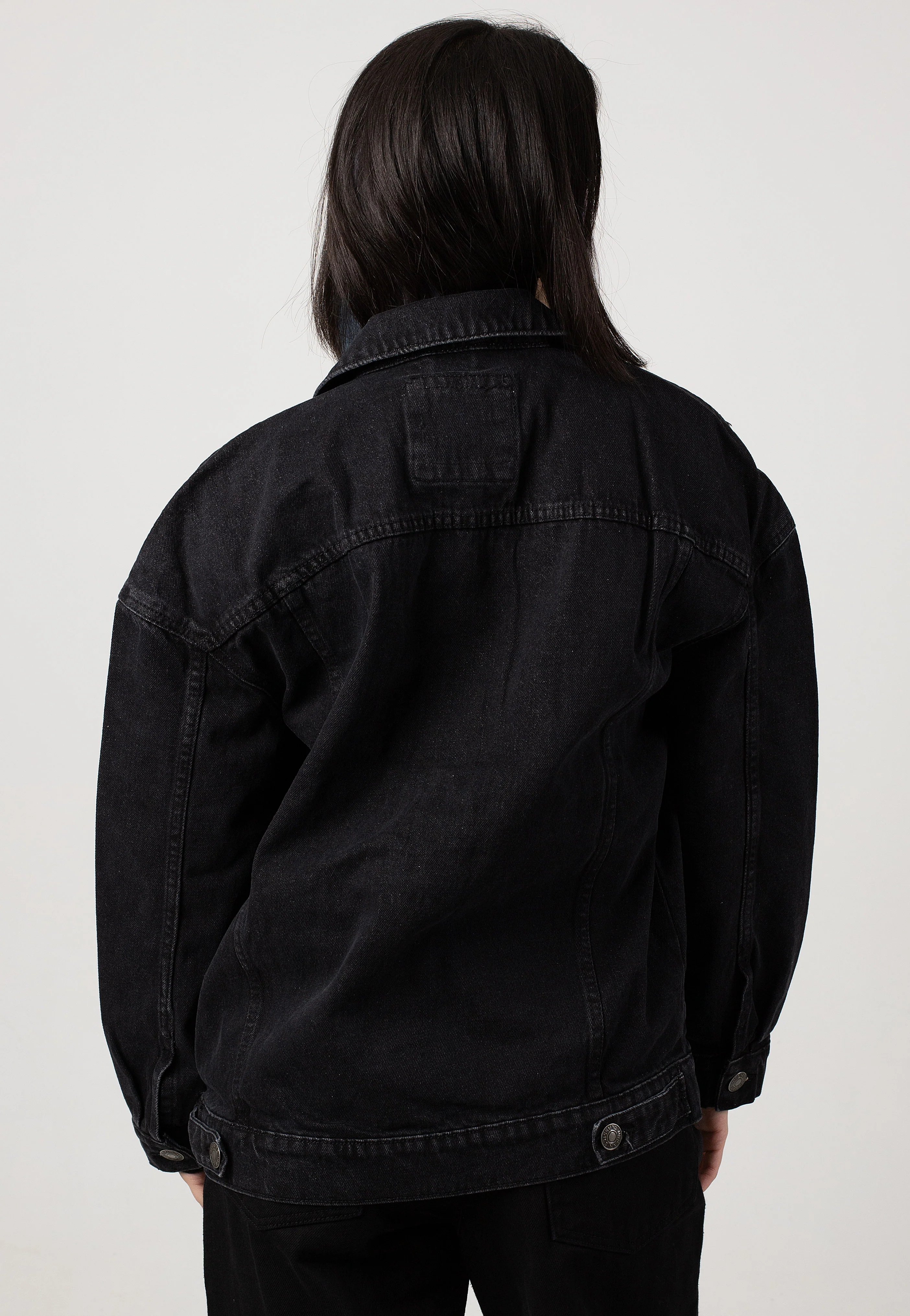 Urban Classics - Ladies Oversized 90‘s Denim Black Washed - Jeans Jacket - Image 2