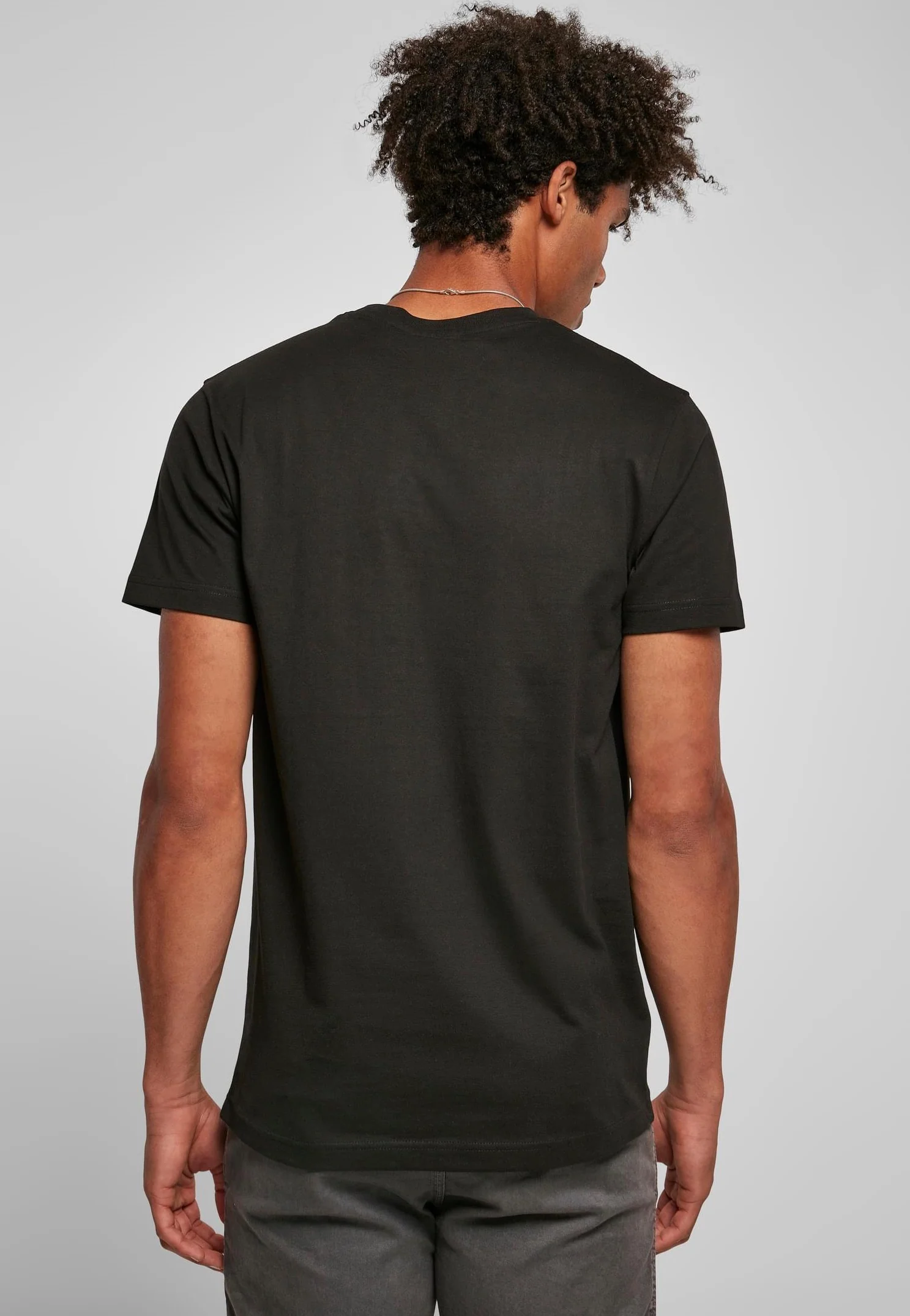 Urban Classics - Recycled Basic Black - T-Shirt - Image 3