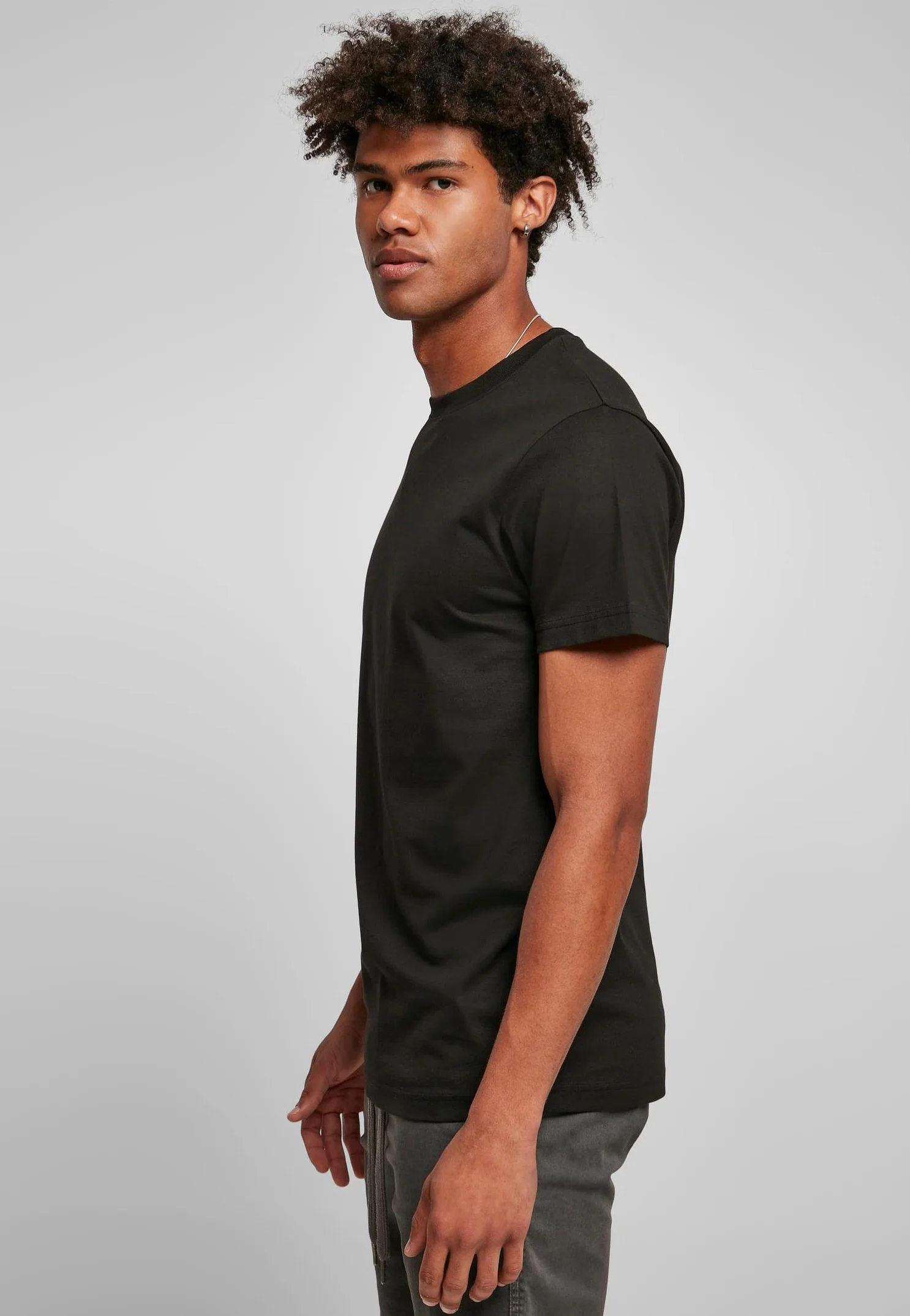 Urban Classics - Recycled Basic Black - T-Shirt - Image 5