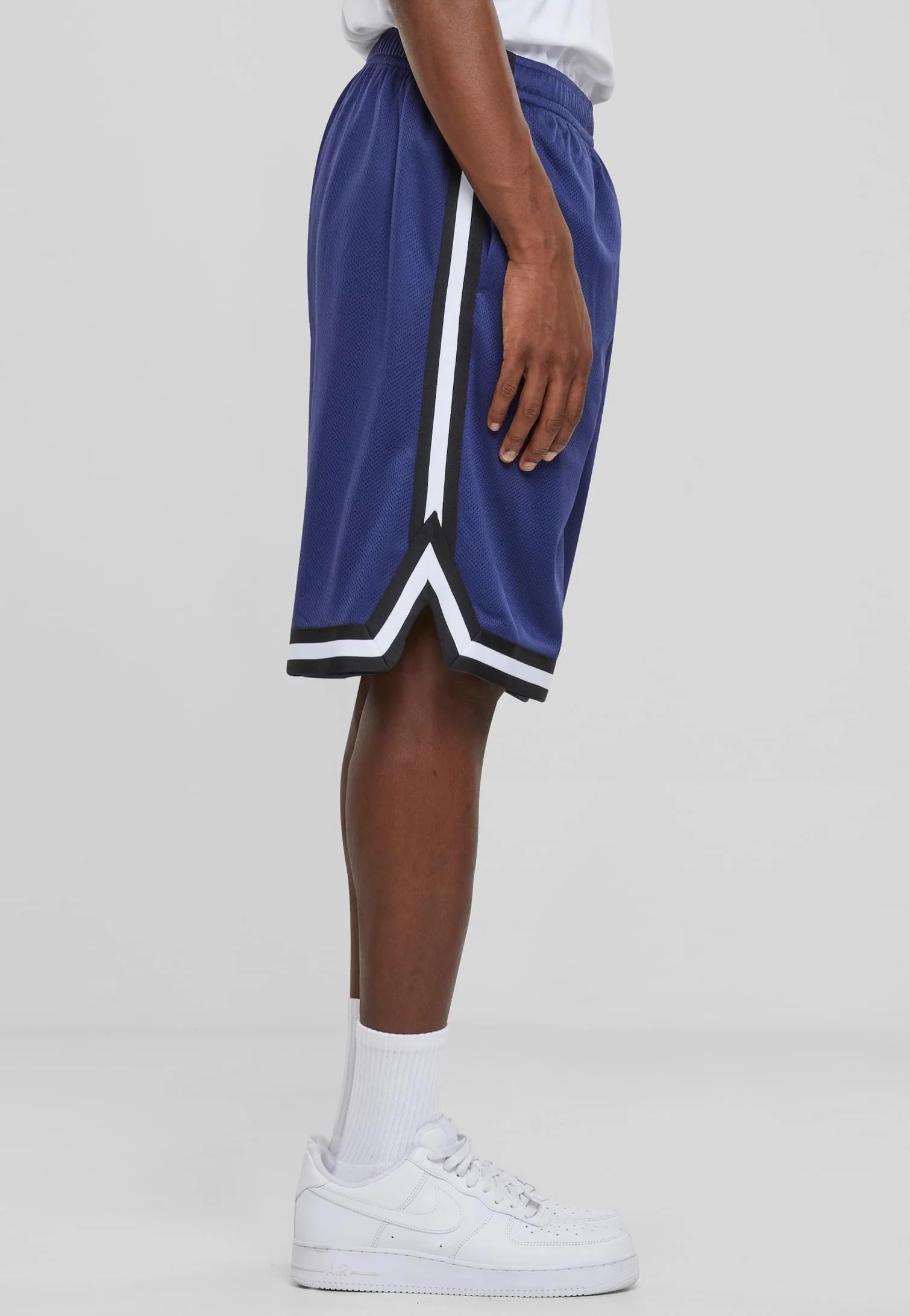 Urban Classics - Stripes Mesh Darkblue/Black/White - Shorts - Image 4