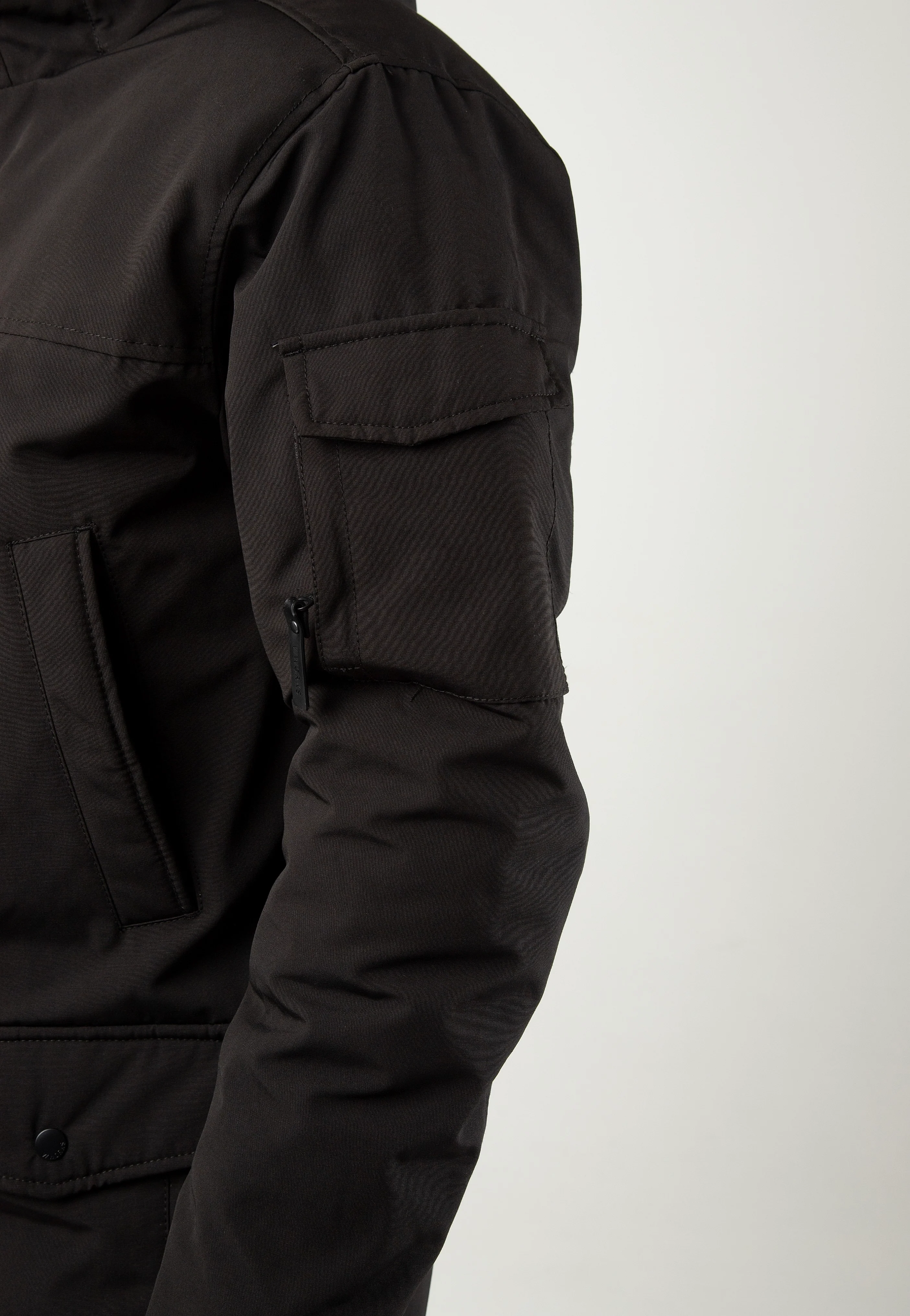 Vintage Industries - Gavyn Black - Jacket - Image 5