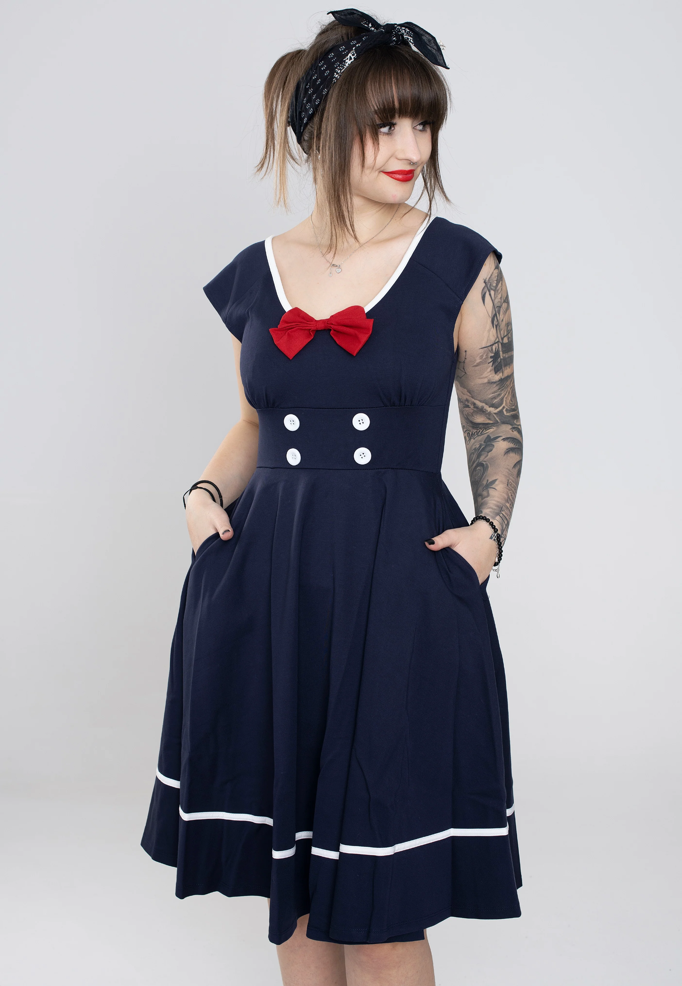 Voodoo Vixen - Catalina Red Bow Seaside Flare Navy - Dress