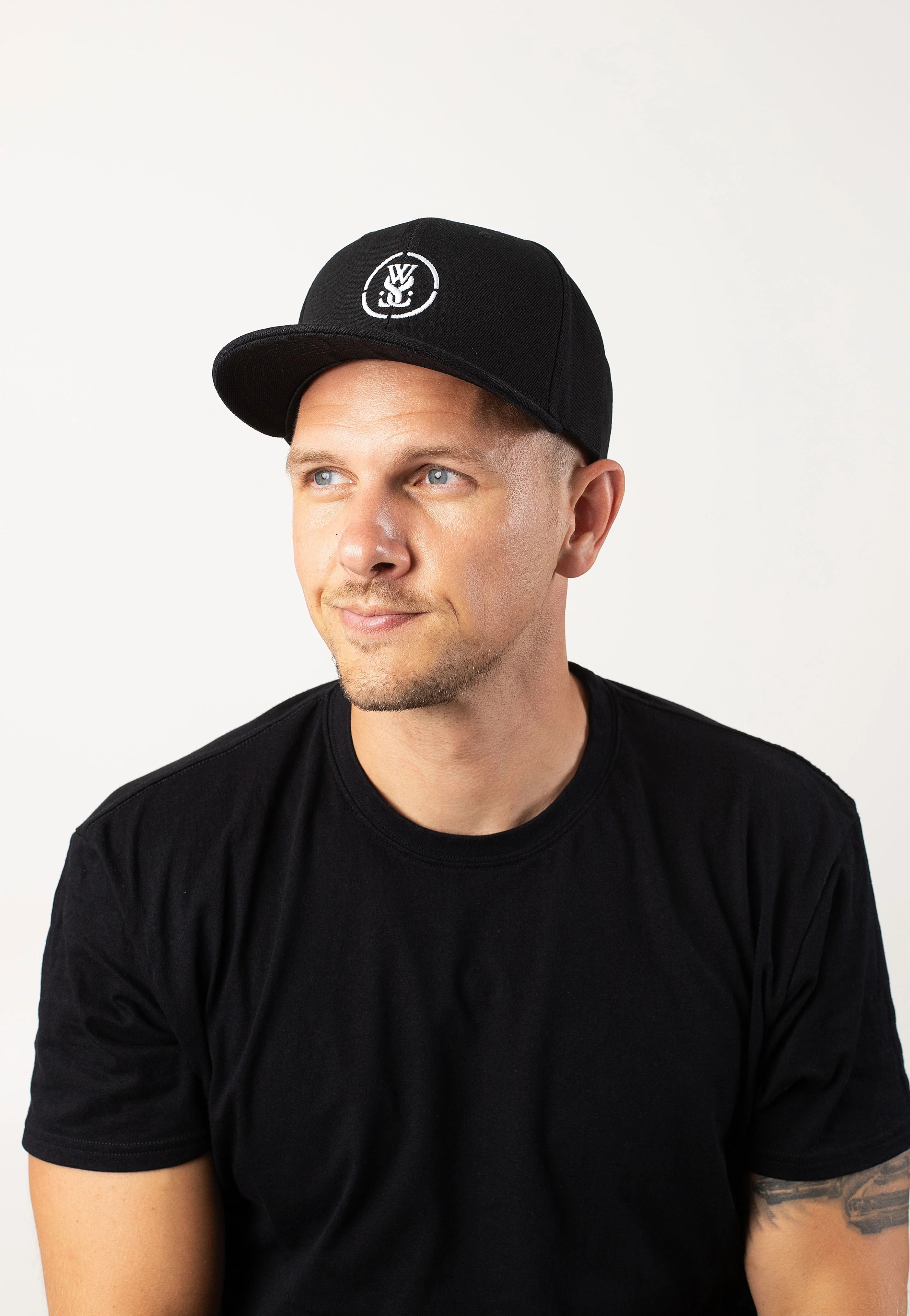 While She Sleeps - Emblem Snapback - Cap - Image 5